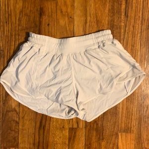 LULULEMON Hotty Hot Short